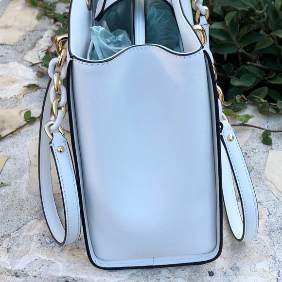 NWT Michael Kors Sofia Lg tote optic white - Picture 4 of 8